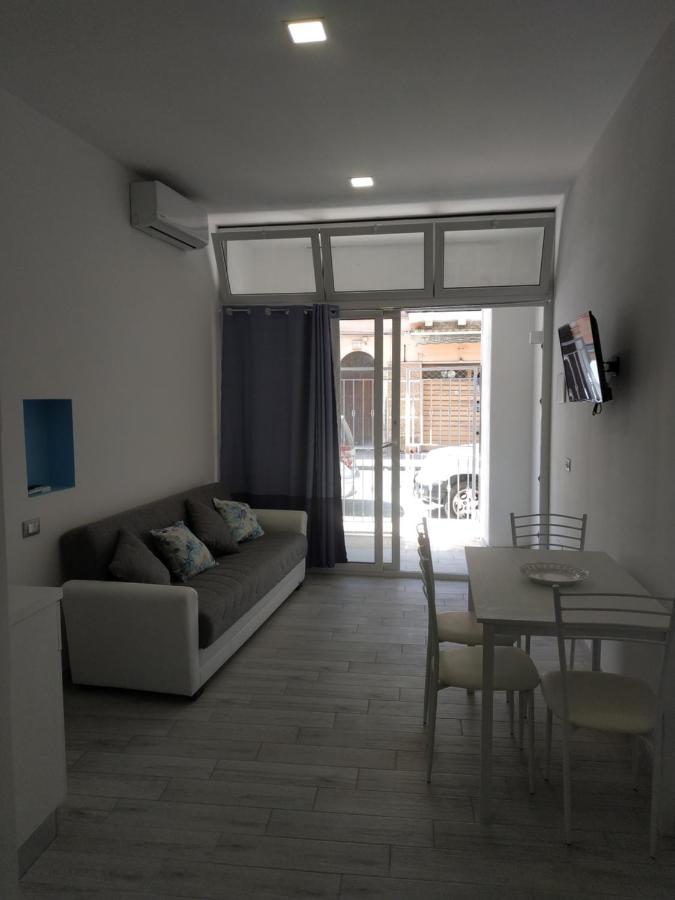 Апартаменти Loft Sul Mare Джардіні-Наксос Екстер'єр фото